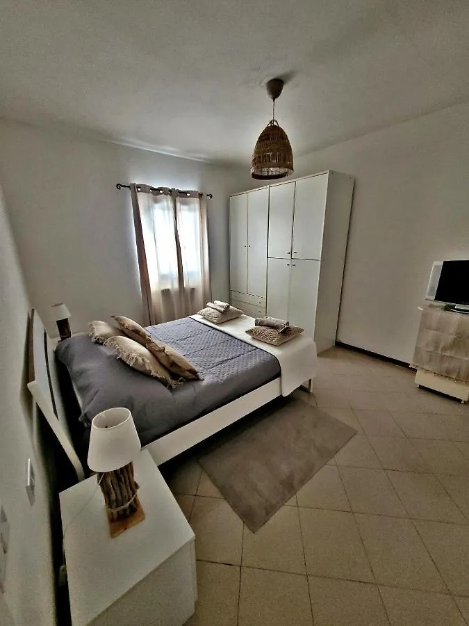 Вилла Casa Gladioli Con Ampio Giardino Тиррения