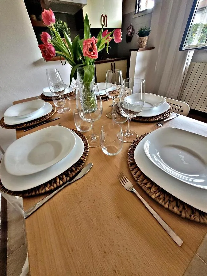 Вилла Casa Gladioli Con Ampio Giardino Тиррения 0*,  Италия