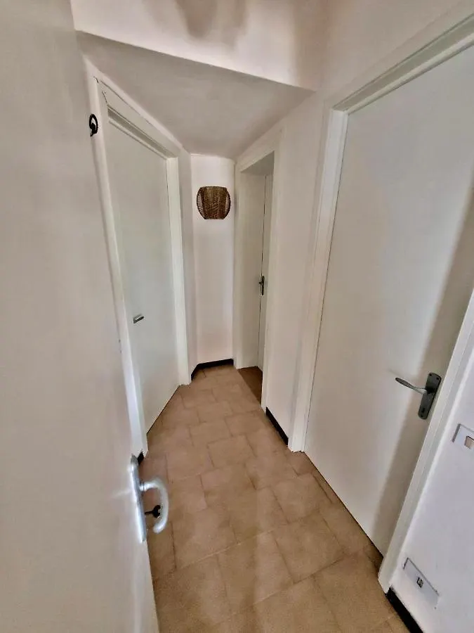 Holiday home Casa Gladioli Con Ampio Giardino Villa Tirrenia